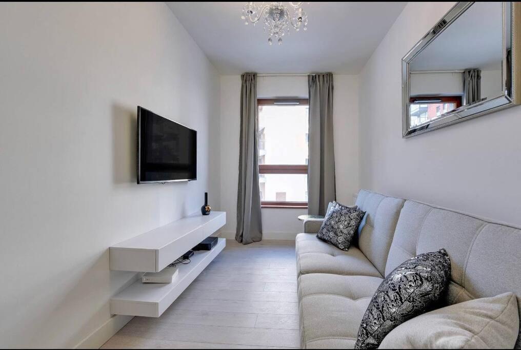 Exclusive Apartment Motlawa River Oldtown Gdansk Bagian luar foto